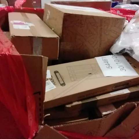 PALLET OF ASSORTED HOUSEHOLD GOODS AND PRODUCTS TO INCLUDE;RAKE,TOILET SEAT,PHOTO FRAME