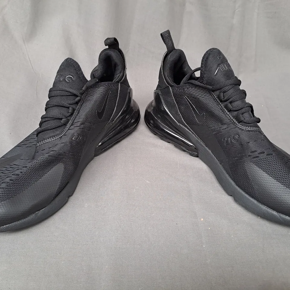 PAIR OF NIKE AIR 270 SHOES IN BLACK UK SIZE 10
