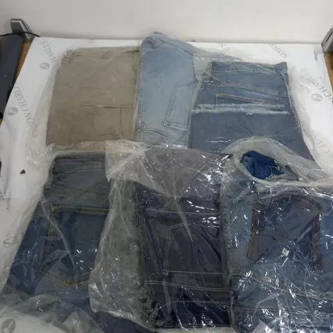 LARGE BOX OF 30 ASSORTED DENIM JEANS COMING IN DIFFERENT SIZES AND COLOURS
