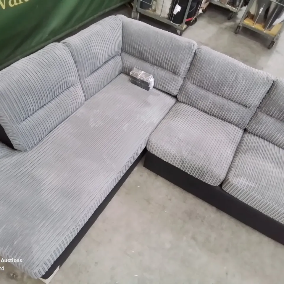 QUALITY DESIGNER ARMSTRONG FABRIC UPHOLSTERED GREY CORNER SOFA