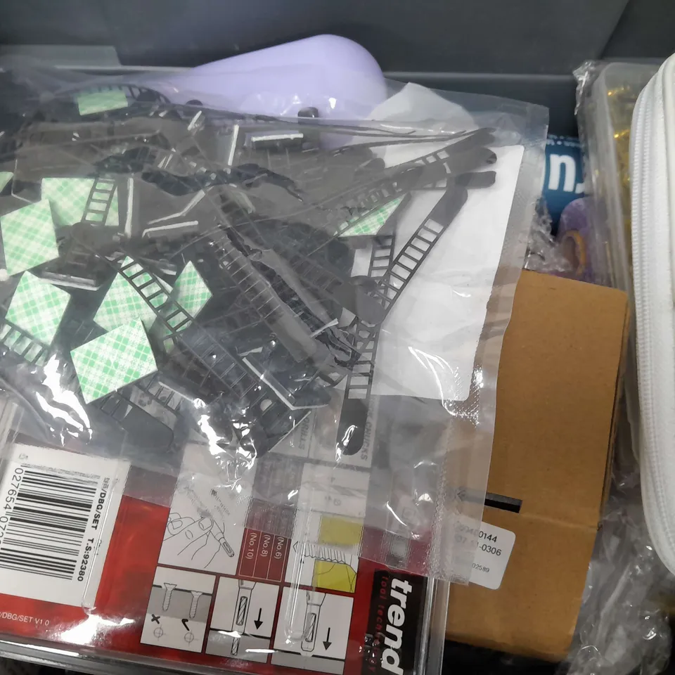 BOX OF APPROXIMATELY 14 ASSORTED ITEMS TO INCLUDE - GORILLA TAPE , DRAPER SCREWDRIVER BIT SET , DELIX OXFORD MATHMATICAL INSTUMENTS ETC