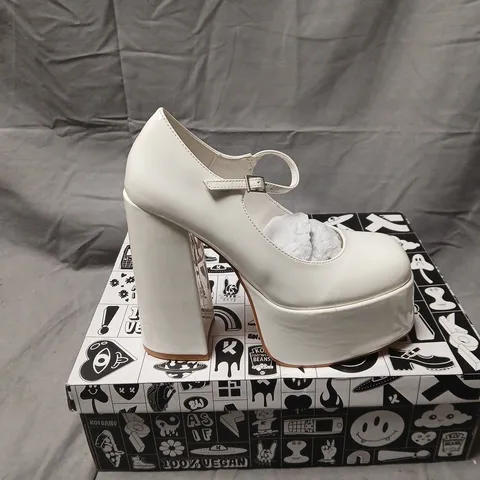 BOXED KOI DARKBLOOM WHITE HEELS - UK 3