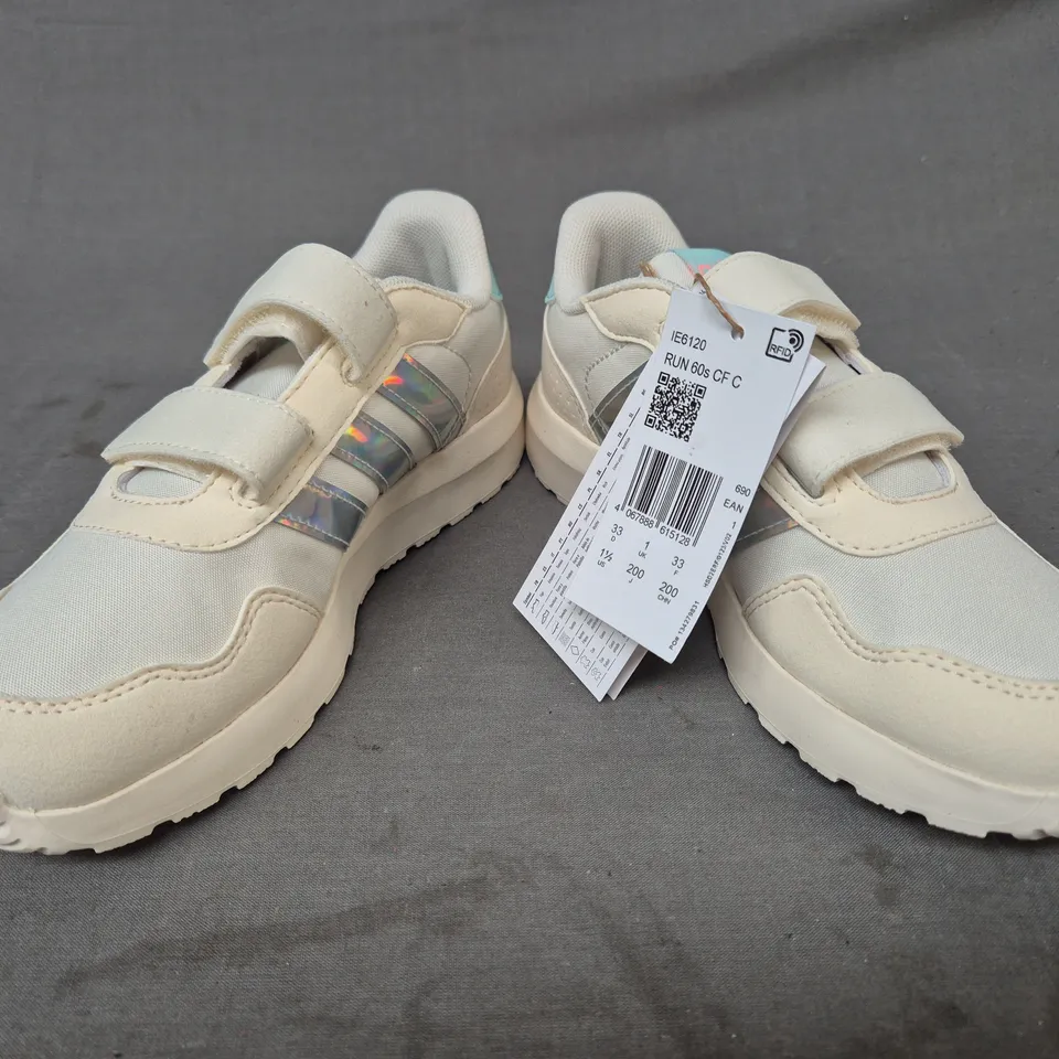 BOXED PAIR OF ADIDAS RUN 60S KID'S SHOES IN CREAM/MULTICOLOUR UK SIZE 1