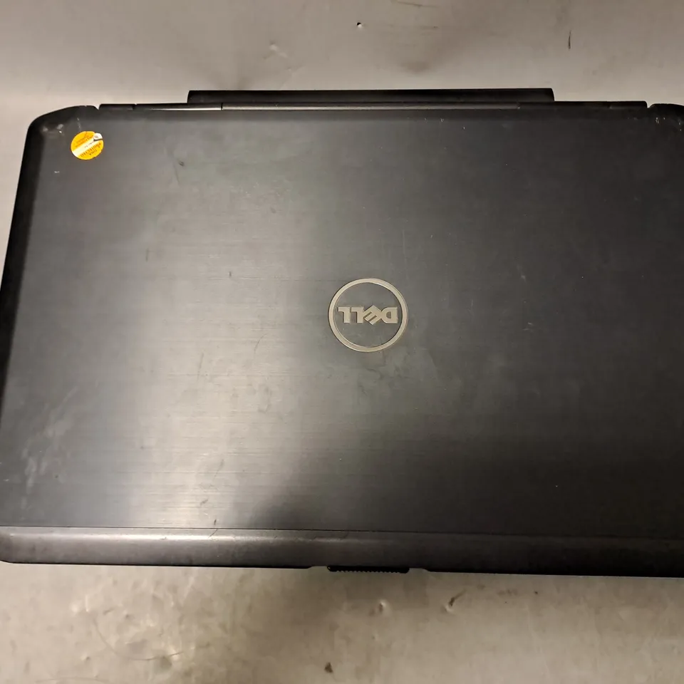 DELL LATITUDE E5530 LAPTOP