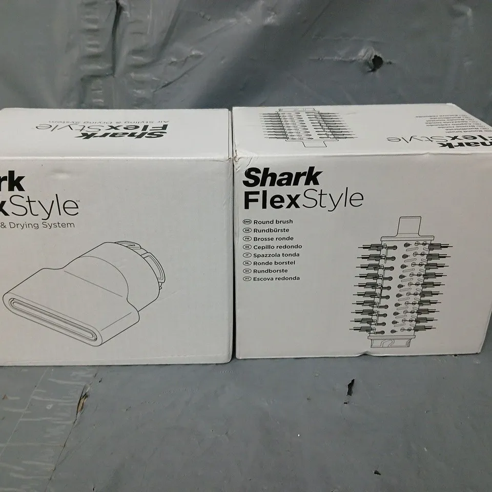 SHARK FLEXSTYLE ROUND BRUSH AND ACCESSORY HEAD 
