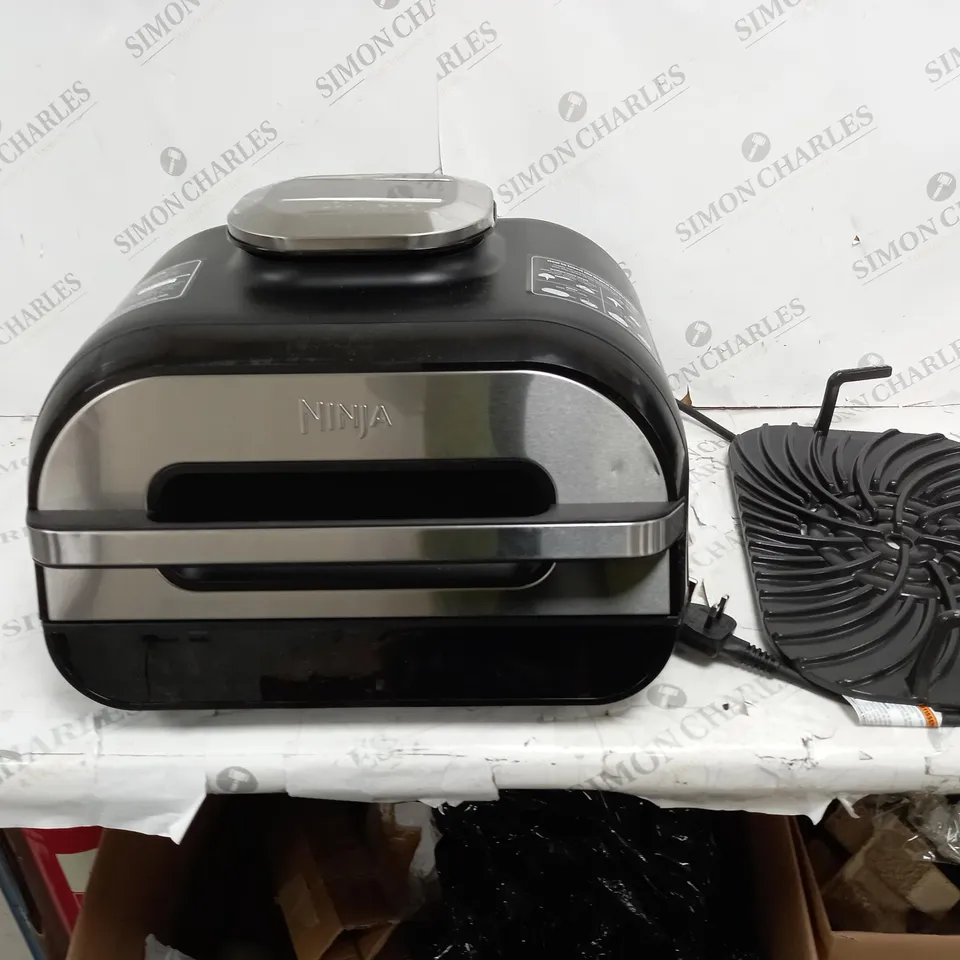 BOXED NINJA FOODI MAX HEALTH GRILL & AIR FRYER WITH AUTO IQ AG551UK