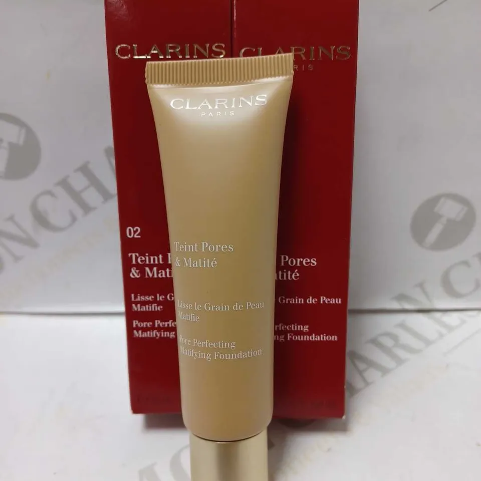 LOT OF 2 X 30ML CLARINS PORE PERFECTING MATIFYING FOUNDATION - #02 NUDE BEIGE 