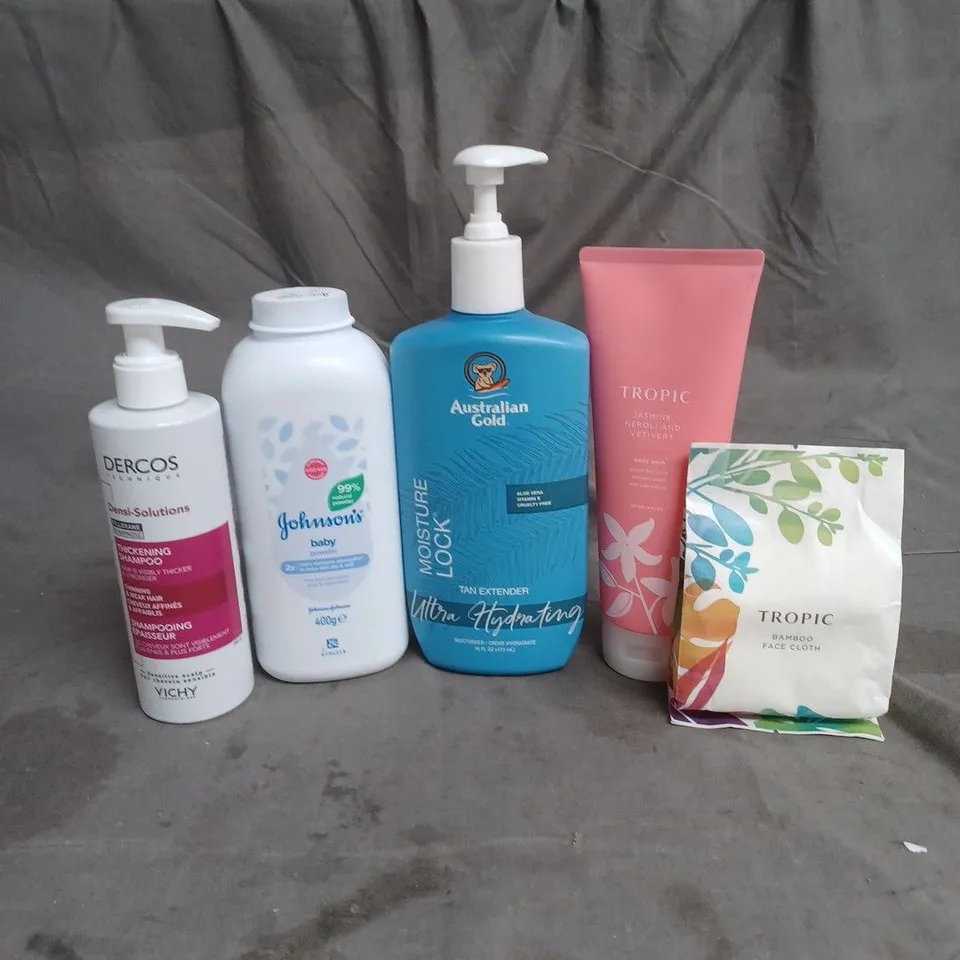 APPROXIMATEY 20 HEALTH AND BEAUTY PRODUCTS TO INCLUDE TROPIC BODY WASH, JOHNSON'S BABY POWDER AND AUSTRALIAN GOLD TAN ETENDER