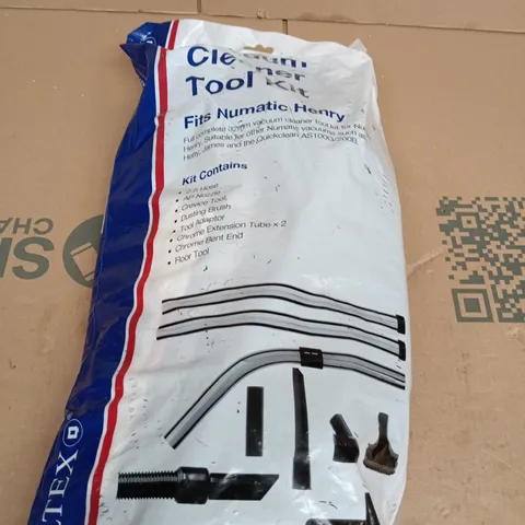 NUMATIC HENRY VACUUM CLEANER TOOL KIT 