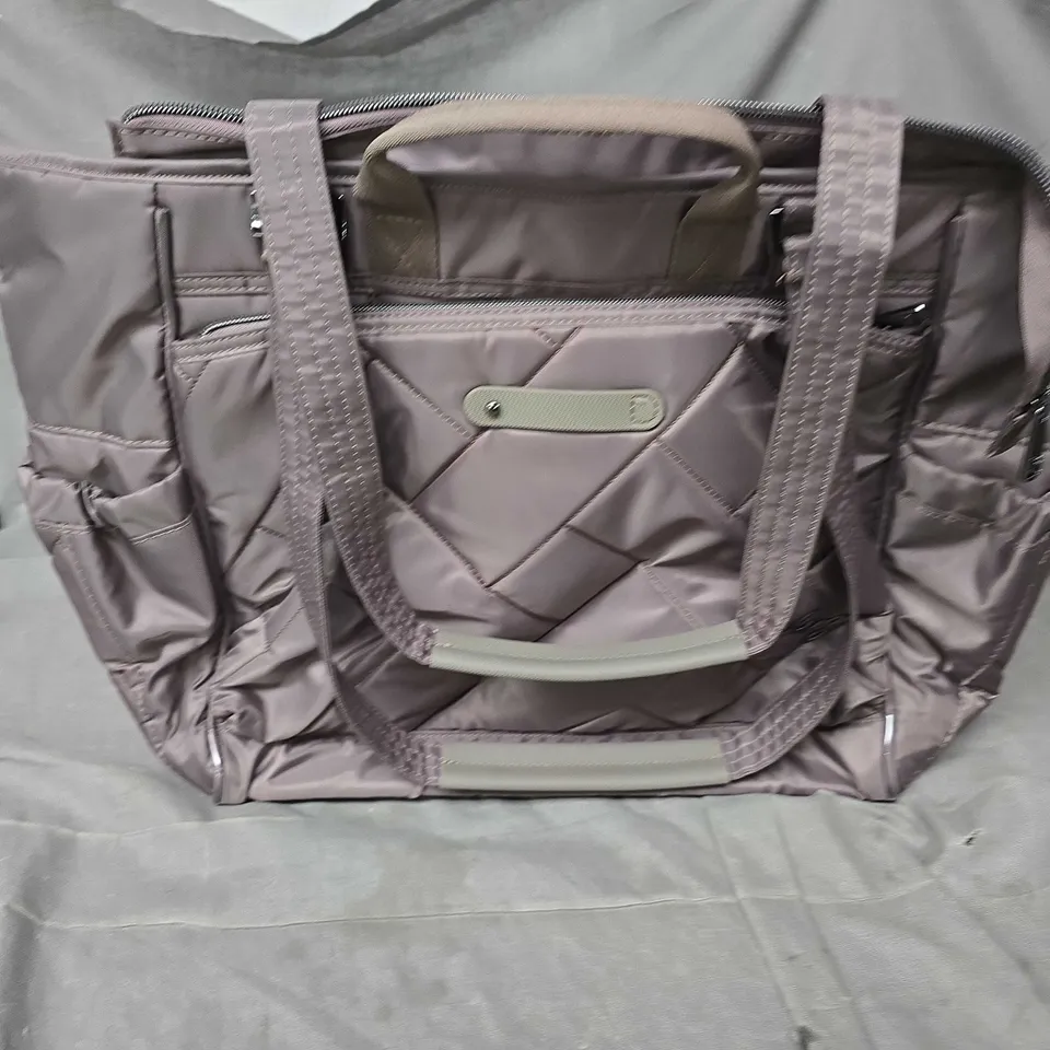 LUG LIFE CABBY BAG IN WALNUT BROWN 