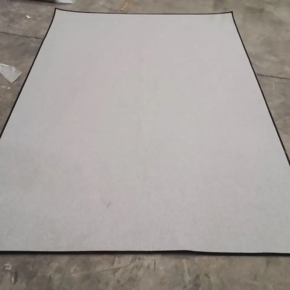 QUALITY DESIGNER AREA RUG - APPROXIMATELY 230X160CM