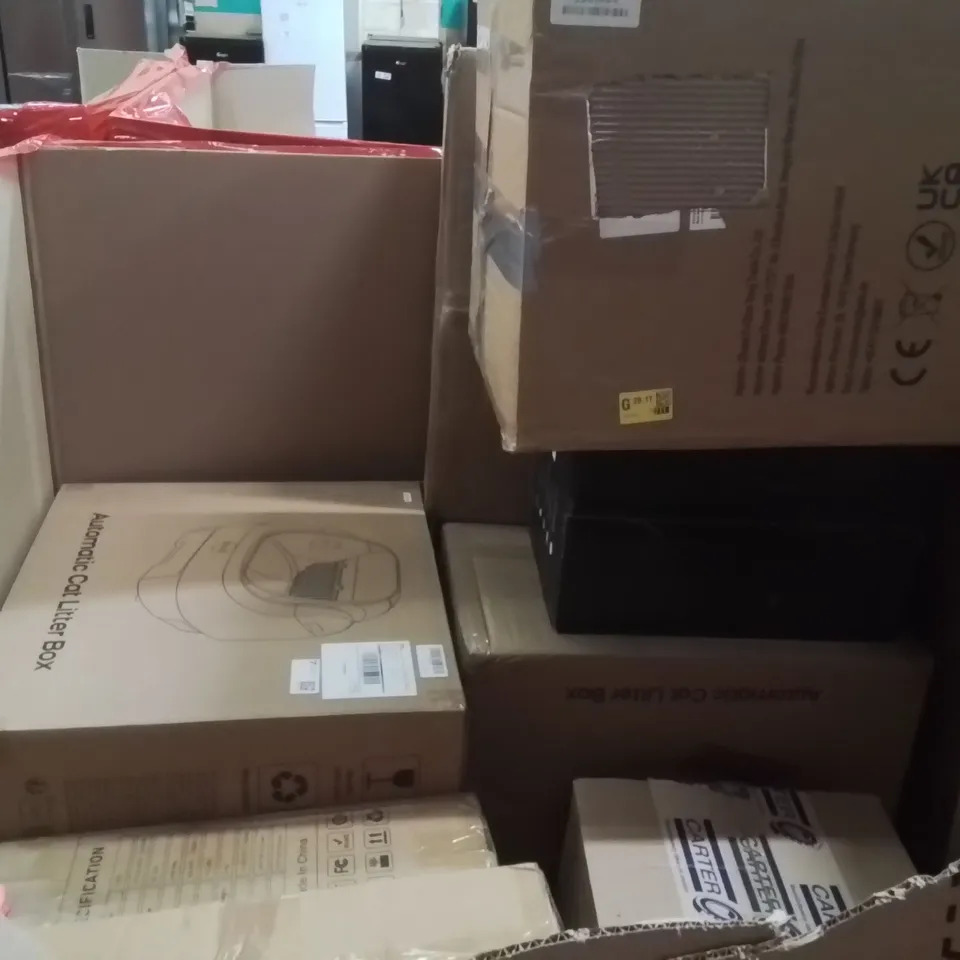 PALLET OF ASSORTED HOUSEHOLD GOODS AND PRODUCTS TO INCLUDE;SUITCASE,RIDE ON SCOOTER,VIBRATION PLATE