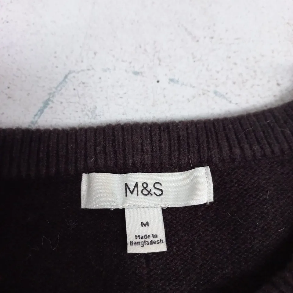 M&S MEN'S DARK BROWN KNIT SWEATER – UK SIZE M