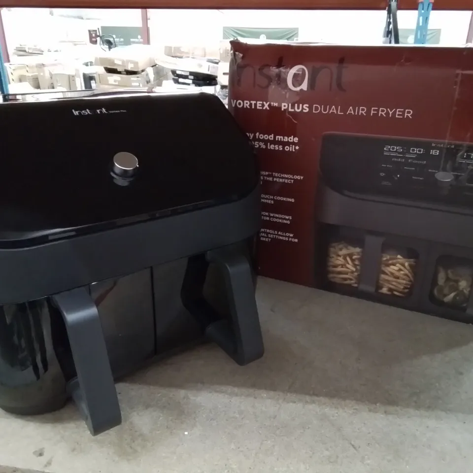 BOXED INSTANT VORTEX 8 IN 1 PLUS DOUBLE AIR FRYER 7.6L 