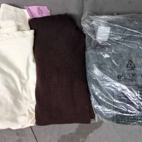 APPROXIMATELY 12 ASSORTED CLOTHING AND FASHION PRODUCTS IN VARIOUS STYLES AND SIZES - COLLECTION ONLY