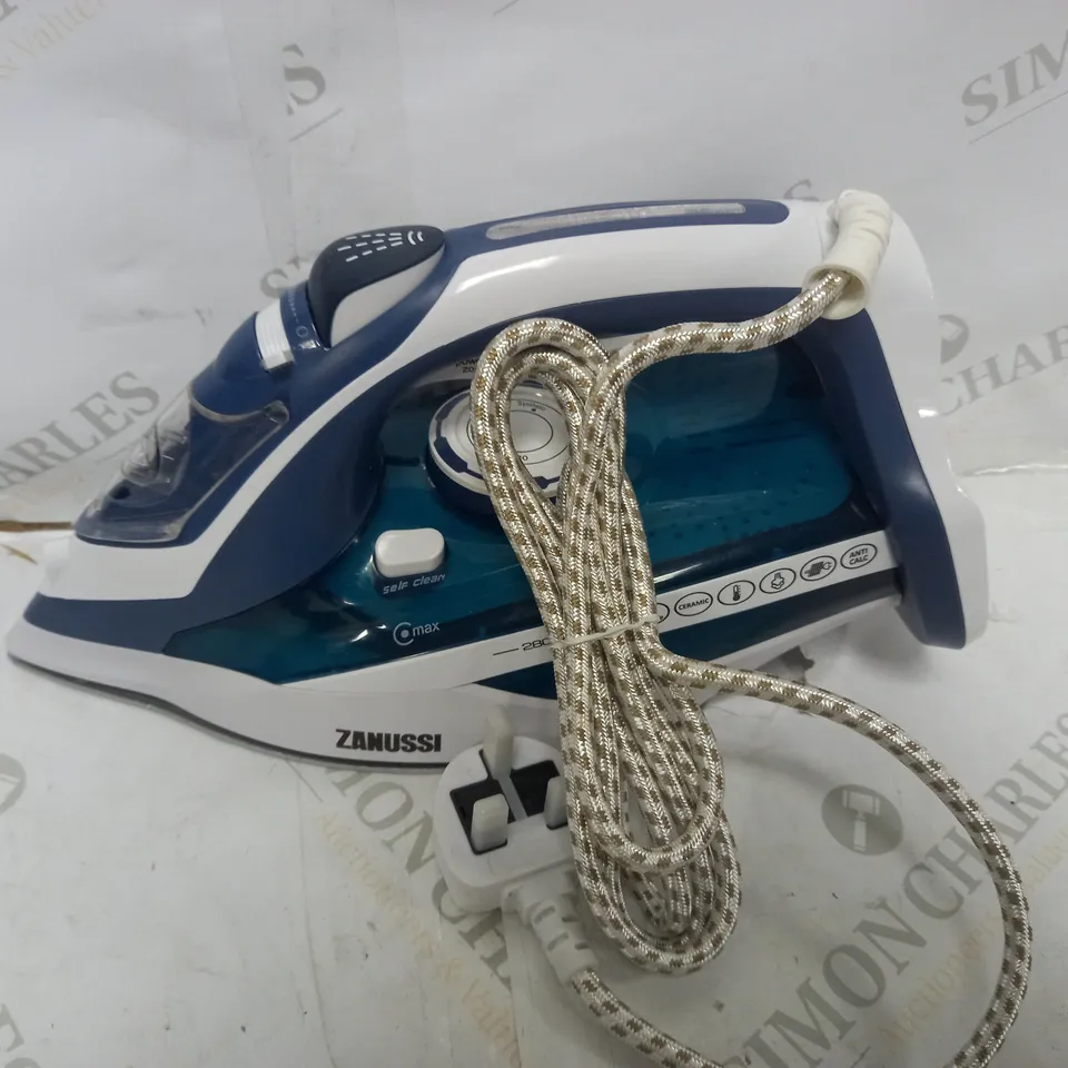 ZANUSSI ZSI-9270-BL IRON DRY & STEAM IRON, BLUE & WHITE