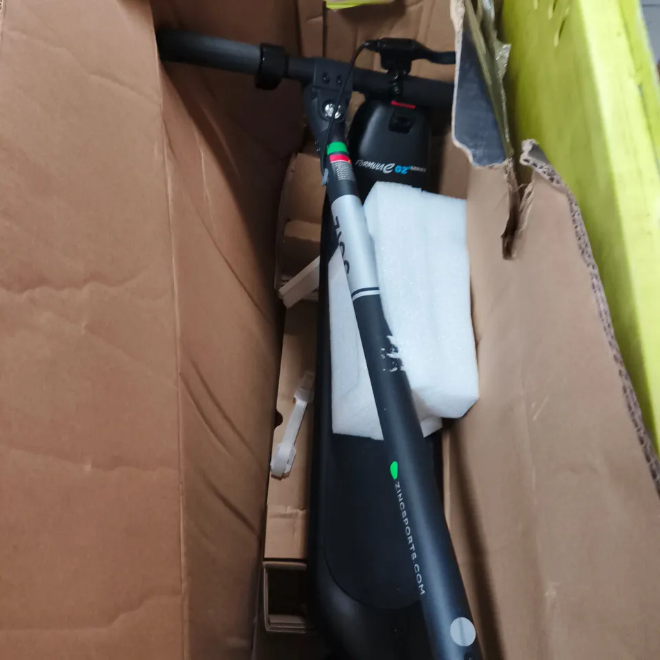 ZINC FORMULA GZ SERIES FOLDING ELECTRIC SCOOTER (BOXED)