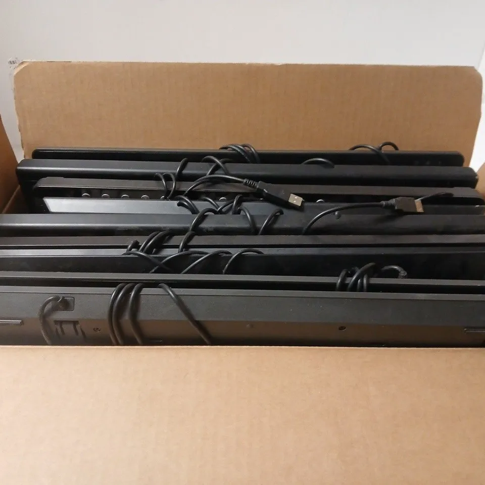 APPROXIMATELY 8 ASSORTED WIRED KEYBOARDS
