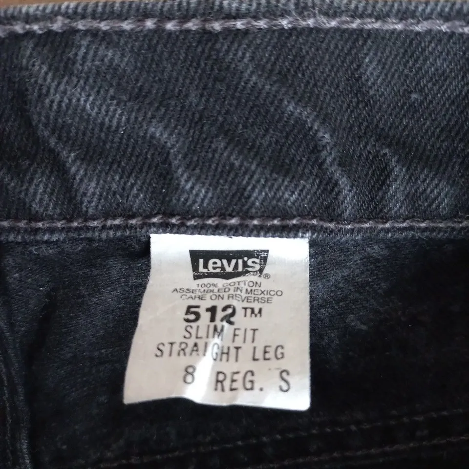 LEVI'S 512 SLIM FIT STRAIGHT LEG JEANS – WOMEN'S SIZE 8 (US) – DARK WASH