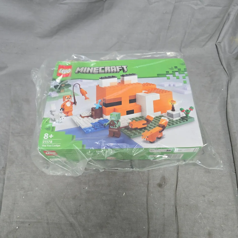 BOXED LEGO MINECRAFT 21178 THE FOX LODGE RRP £30
