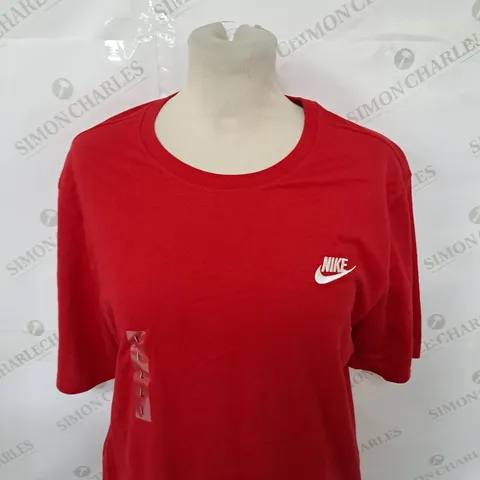 NIKE LOGO CASUAL T-SHIRT SIZE L