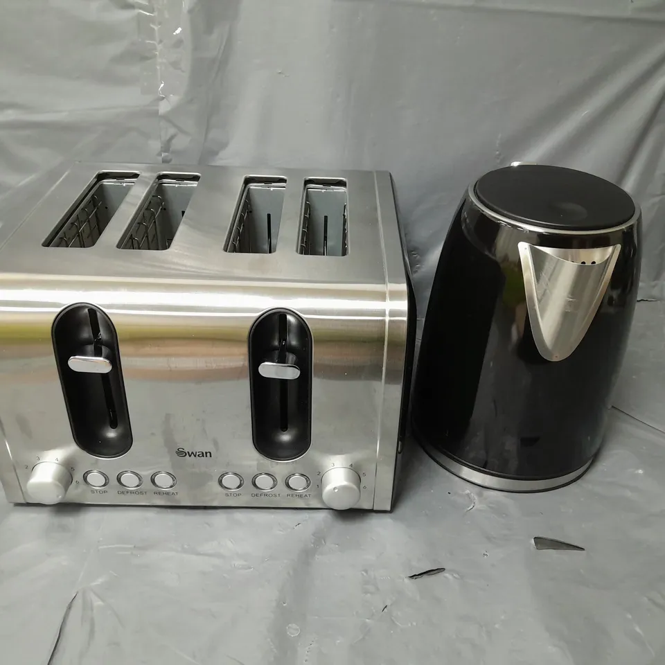 BOXED SWAN KETTLE & TOASTER 4-SLICE TWIN PACK RRP £49