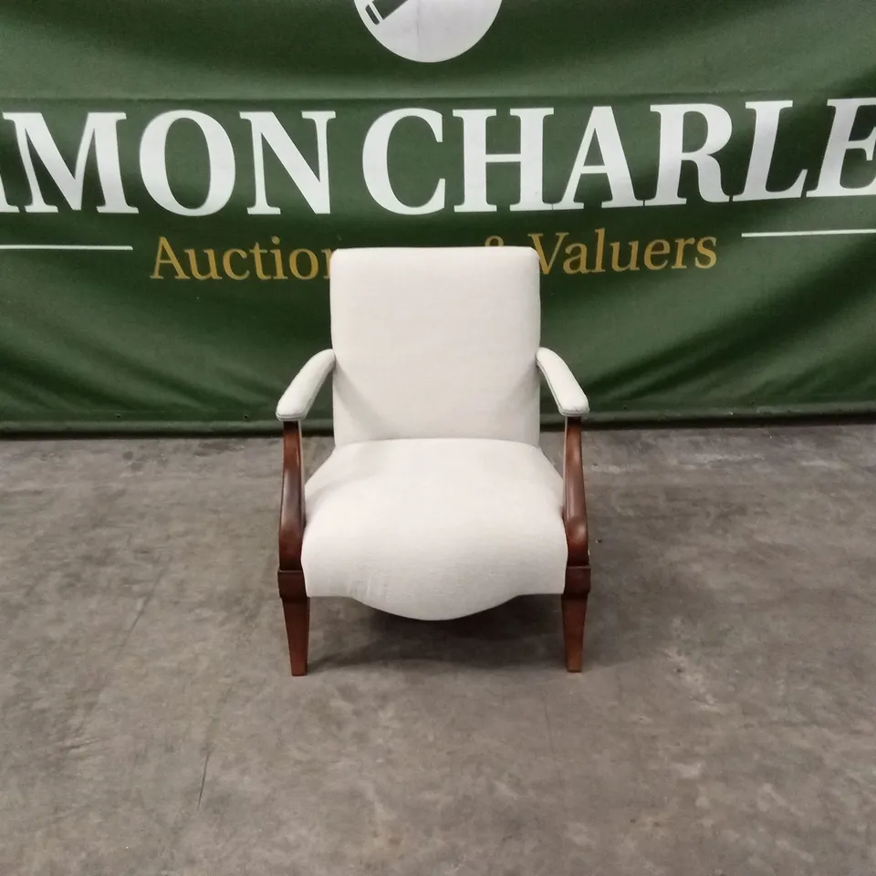 QUALITY HIGH-END DESIGNER FABRIC ACCENT CHAIR