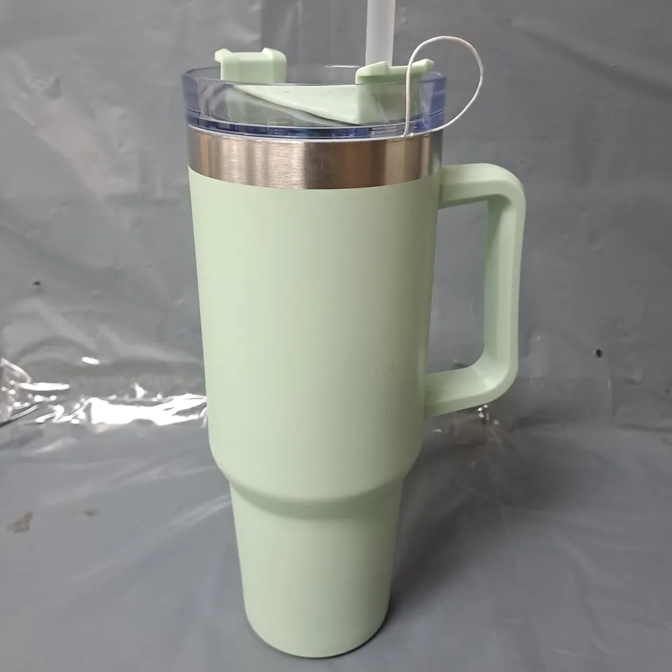 LARGE DRINKING TUMBLER WITH STRAW - MINT