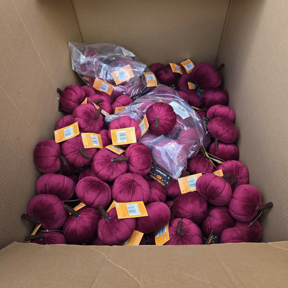 BOX OF APPROXIMATELY 200 HOBBYCRAFT PLUSH PUMPKIN DECORATIONS – PURPLE