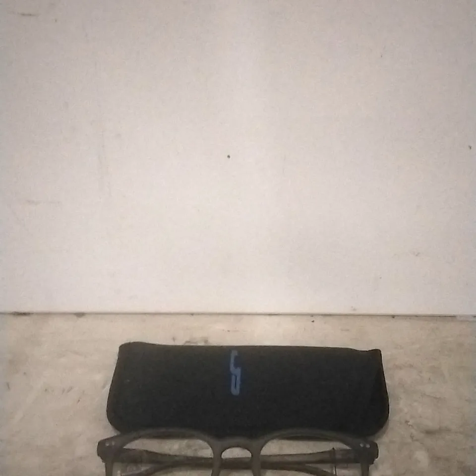 HILCO VISION GREY PHOTOCHROMATIC GLASSES STRENGTH (2.0) 