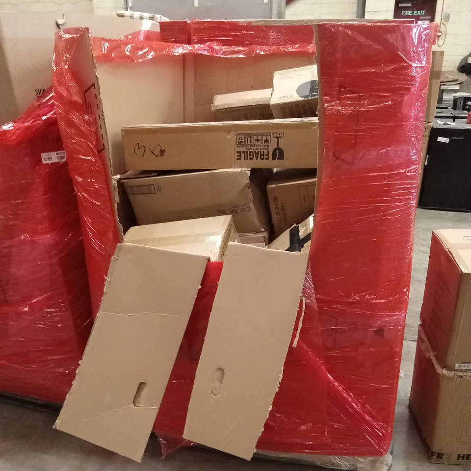 PALLET OF ASSORTED HOUSEHOLD GOODS AND PRODUCTS TO INCLUDE; AIR FRYERS, STEAM SPOT CLEANER, PANORAMIC GLASS COMPUTER CASE ETC
