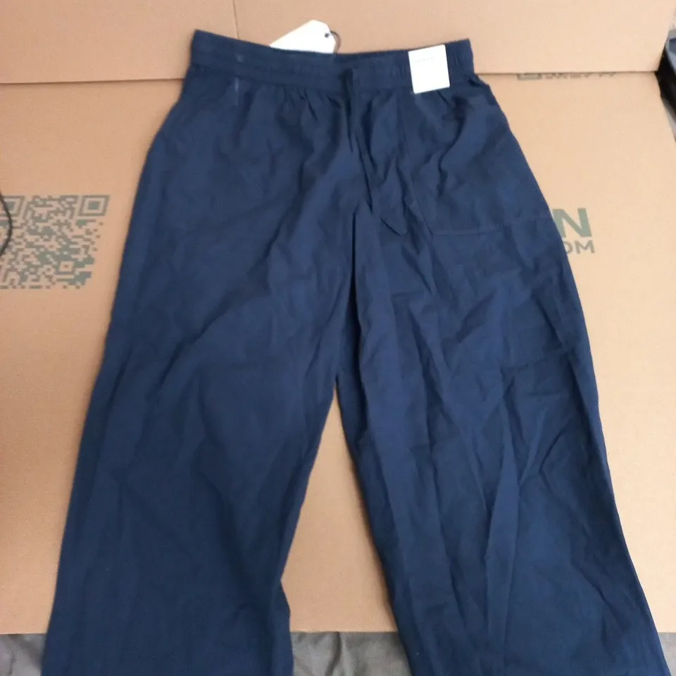 SEASALT CORNWALL SHOLL TROUSERS – SEA CAVE NAVY, WOMEN'S 7/8 LENGTH, UK 16