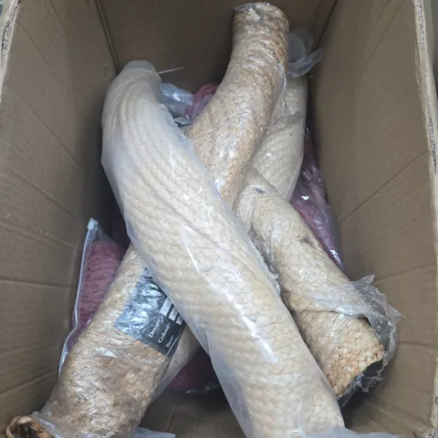 BOX CONTAINING APPROXIMATELY 8 ITEMS INCLUDING JUTE IBO ROUND RUG 80CM X 80CM AND LA MAREY CARDIGAN