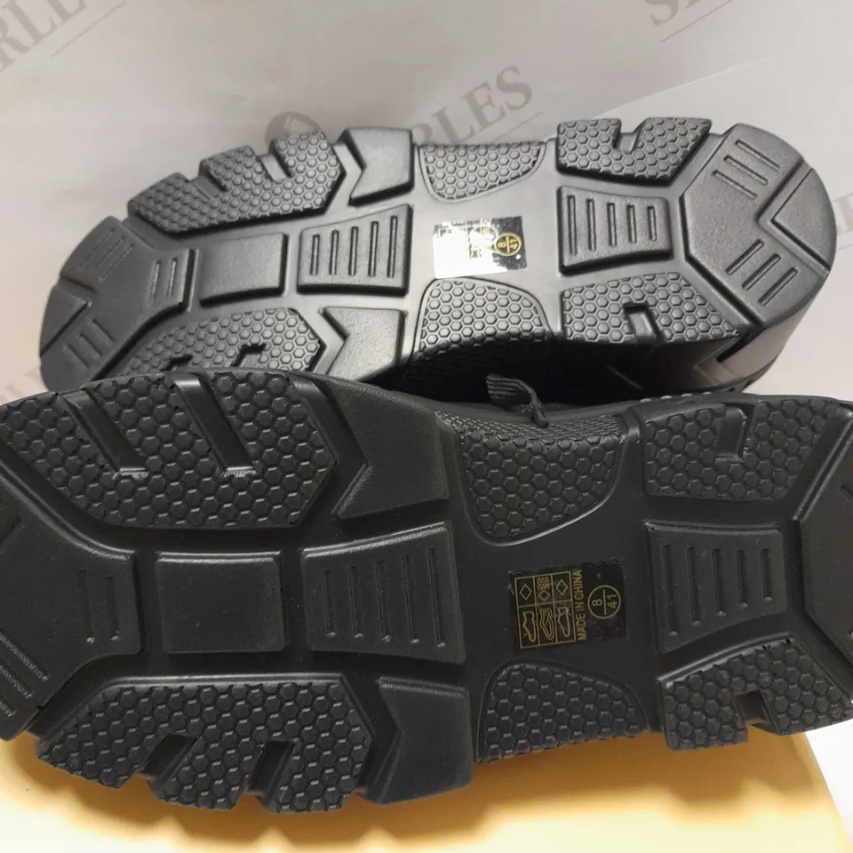 KOI DEFENDER CHUNKY STOMPER BLACK PU TRAINERS - SIZE 8