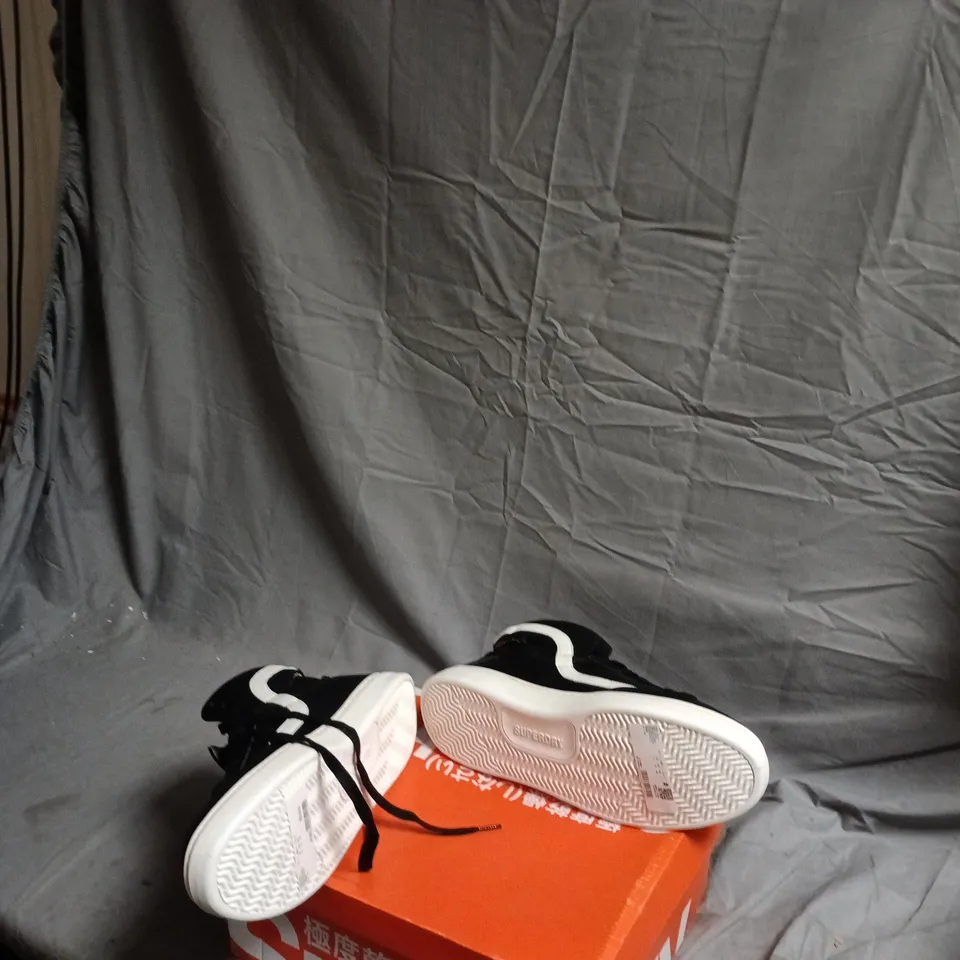 SUPERDRY BASKET LUX TRAINER – BLACK/WHITE, UK 11 (MEN'S) SNEAKERS