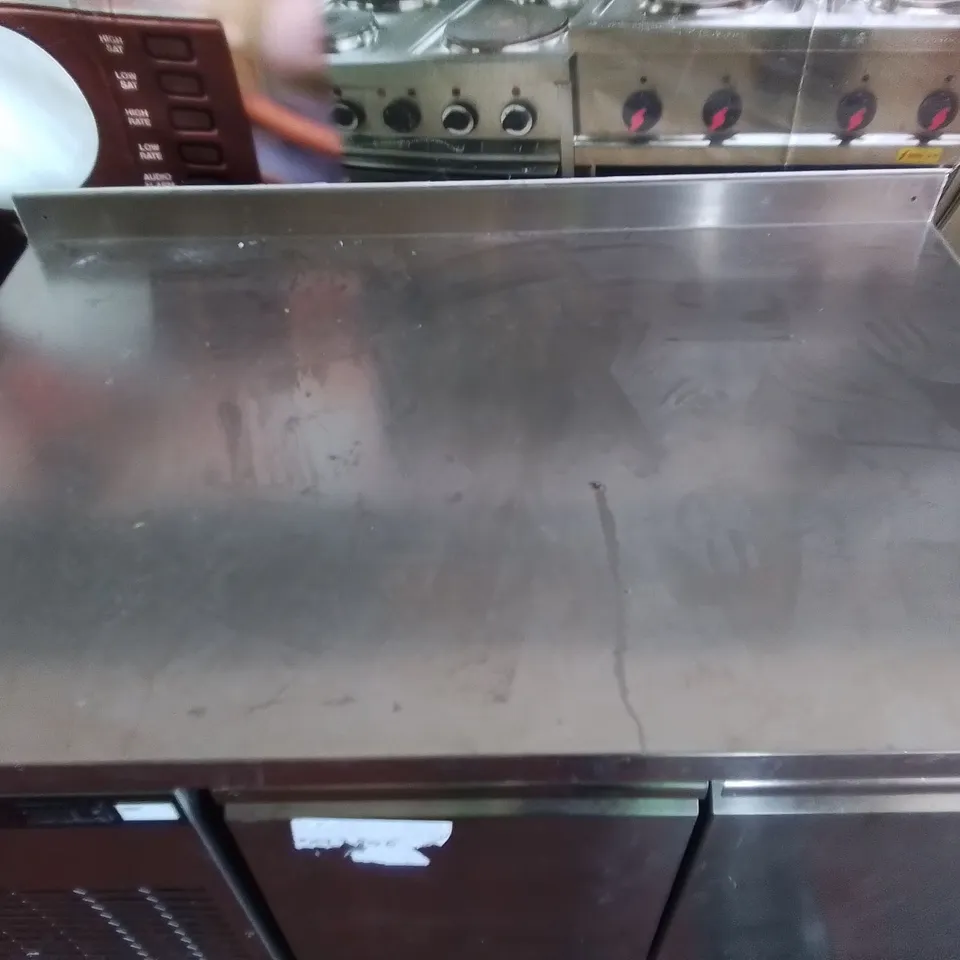 FOSTER DC1/2M COMMERCIAL STAINLESS CHILLED FOOD PREP COUNTER 