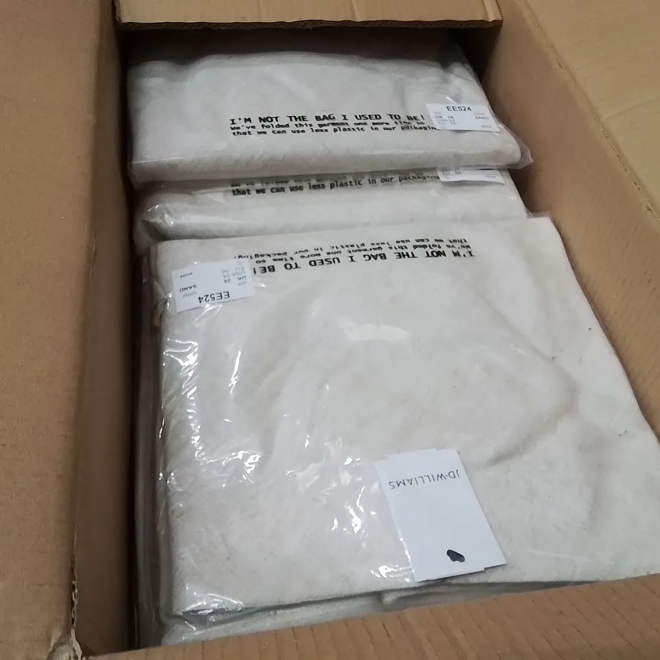 BOXED BRAND NEW APPROXIMATELY 14 JD WILLIAMS FIT&FLARE SKIRT SAND SIZE 28