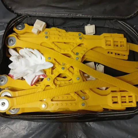 UNBRANDED PLASTIC YELLOW SNOW TIRE CHAIN ATTACHMENTS 