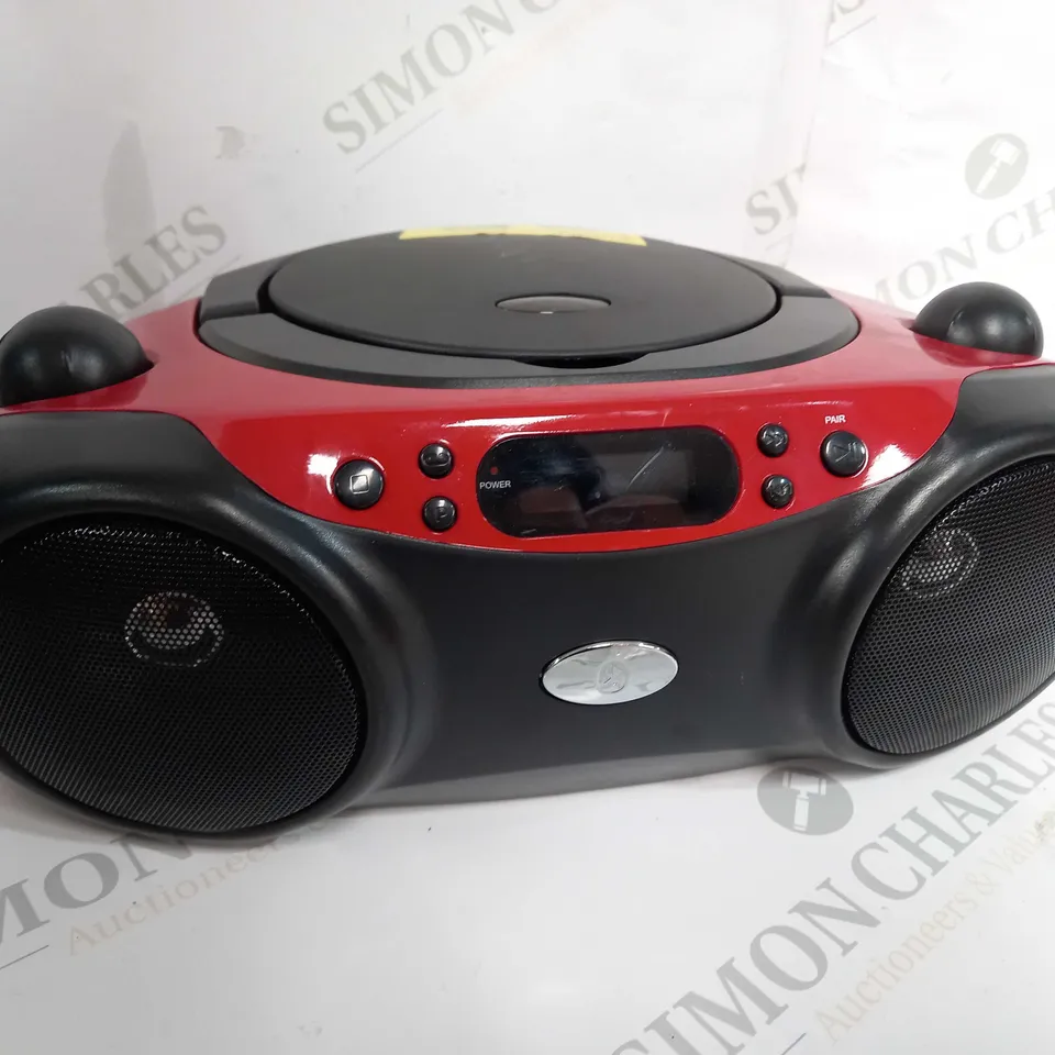 BLUETOOTH CD BOOMBOX WITH FM RADIO