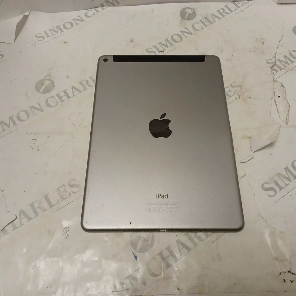 APPLE IPAD IN GREY MODEL A1567