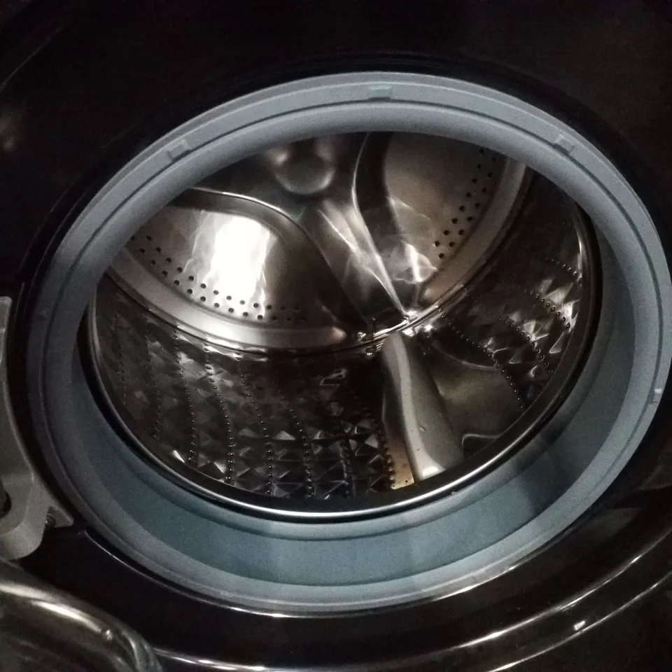 SAMSUNG SERIES 5 FREESTANDING WASHING MACHINE IN BLACK - WW90CGC04DABEU