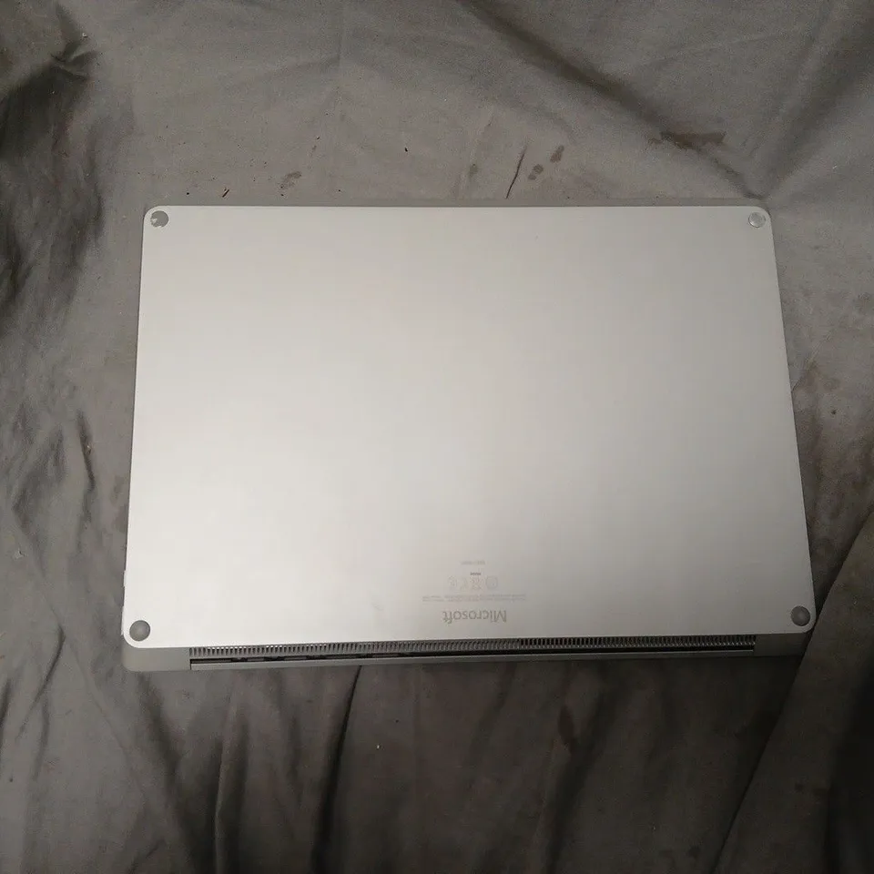MICROSOFT SURFACE LAPTOP(1769)