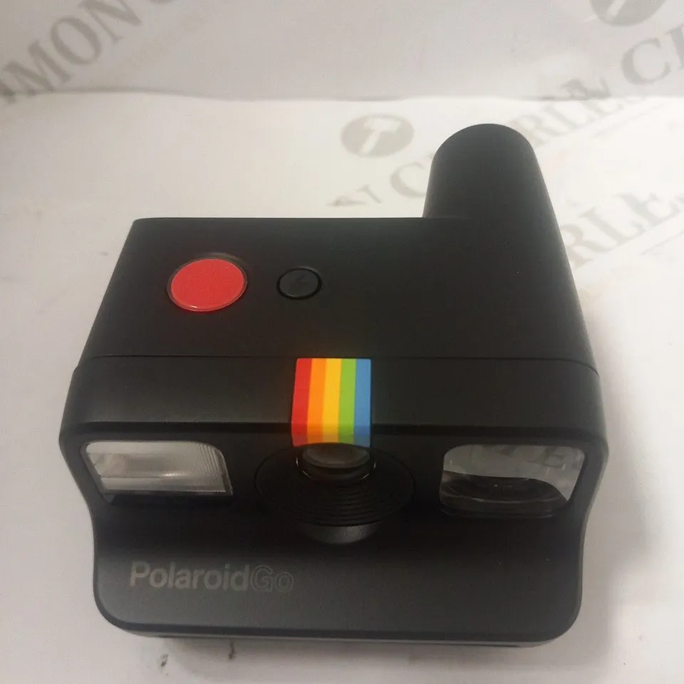 BOXED POLAROID GO EVERYTHING BOX