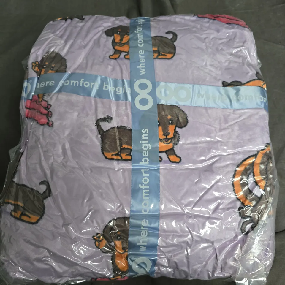 SEALED OODIE OVERSIZED HOODED BLANKET - DOGS