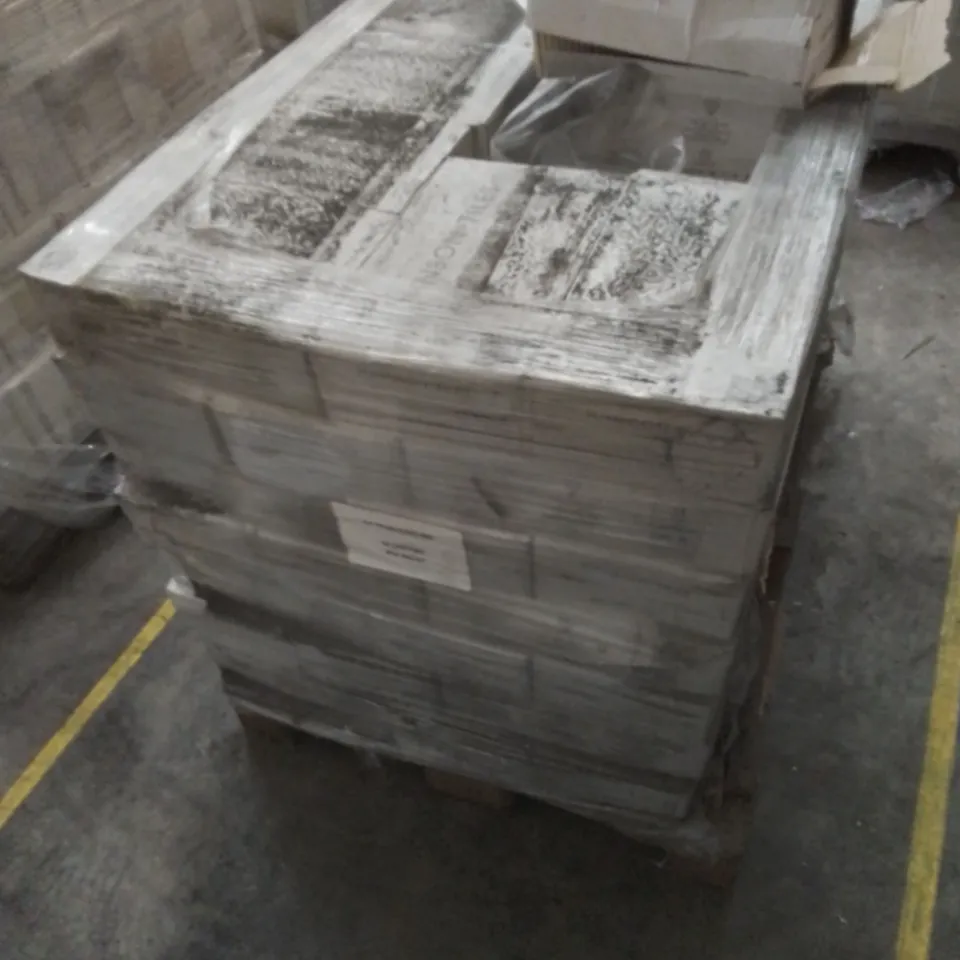 PALLET TO CONTAIN APPROX 84 X PACKS OF JOHNSON BRAND NEW CREAM GLAZED WALL TILES - 40 TILES PER PACK // TILE SIZE: 197 X 97 X 8mm