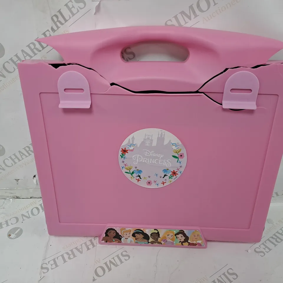 BOXED DISNEY PRINCESS TRAVEL ART EASEL