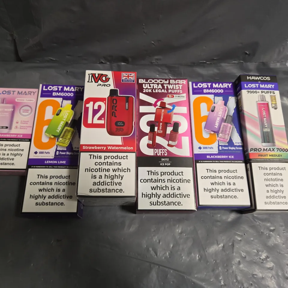 APPROXIMATELY 20 ASSORTED E-CIGARETTE & VAPING ITEMS IN VARIOUS BRANDS 