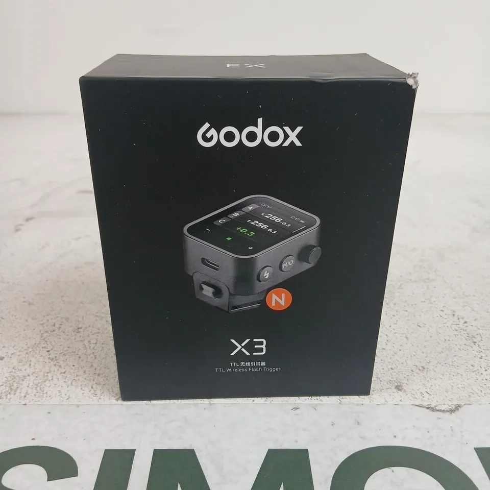 GODOX X3 TTL WIRELESS FLASH TRIGGER – BOXED WITH CARRY CASE