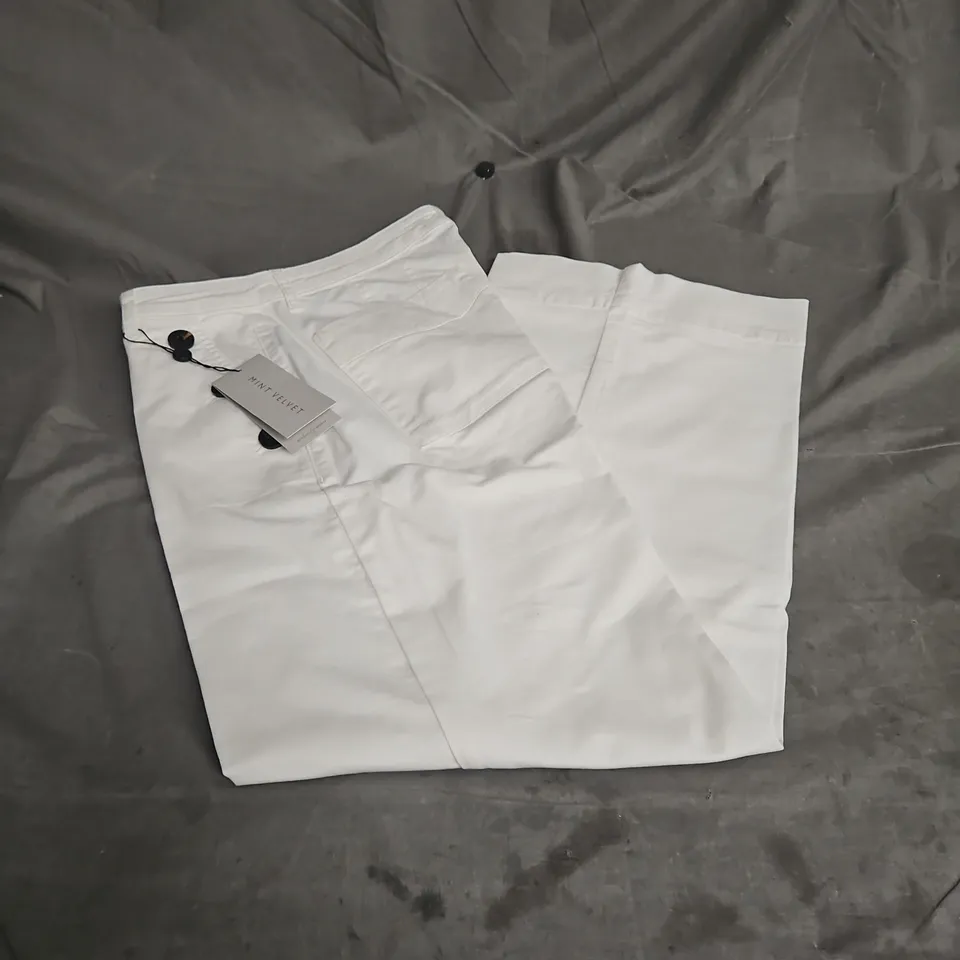 MINT VELVET BUTTON DETAIL TROUSER IN IVORY SIZE 12R
