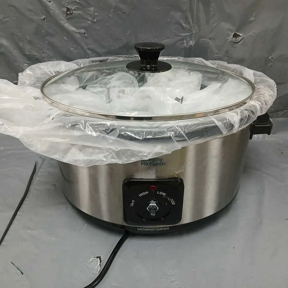 MORPHY RICHARDS SLOW COOKER